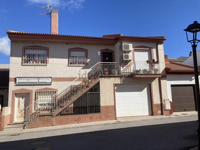 Chalet, Iznalloz