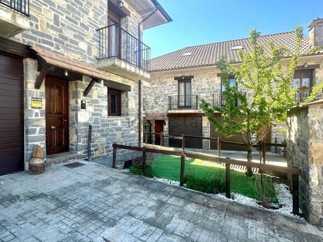 Chalet, Jaca