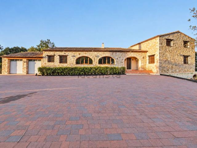 Chalet, Jalón