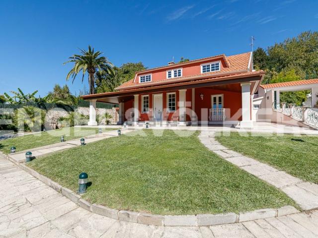 Chalet, O Castro, Vigo