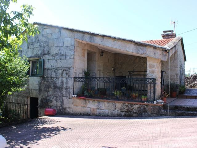 Chalet, O Covelo