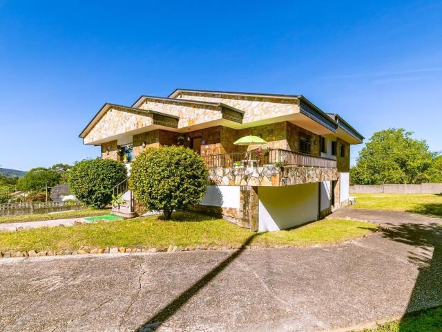 Chalet, O Covelo
