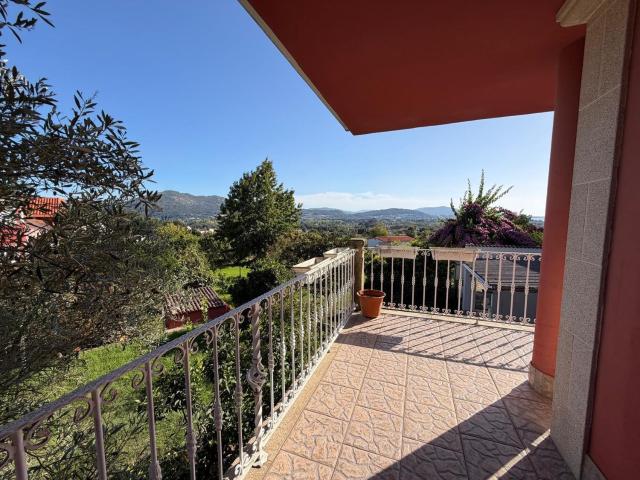 Chalet, O Rosal