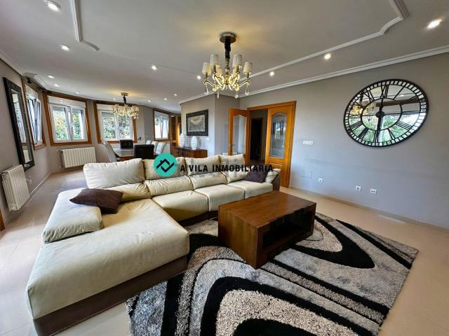 Chalet, O Rosal