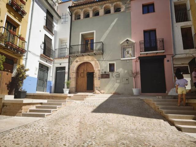 Chalet, Onda