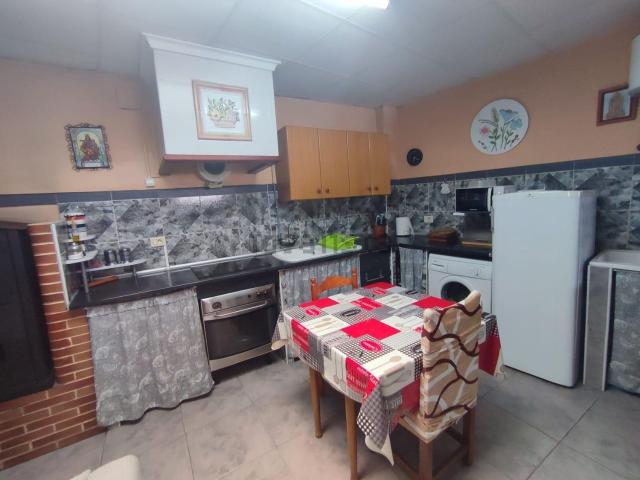 Chalet, Onda