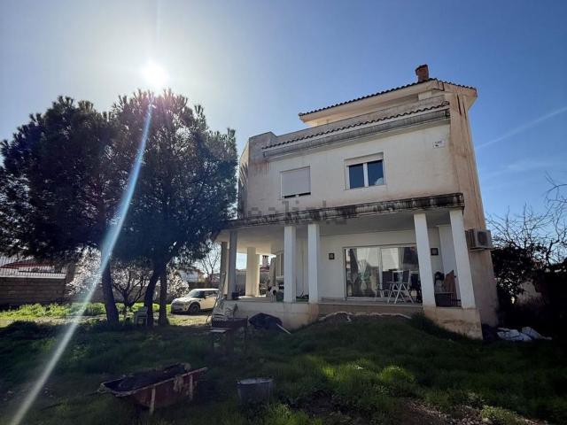 Chalet, Ogijares