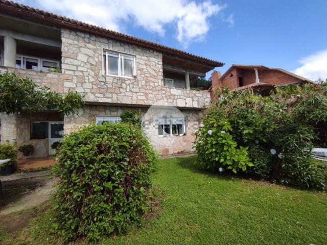 Chalet, Oia, Vigo
