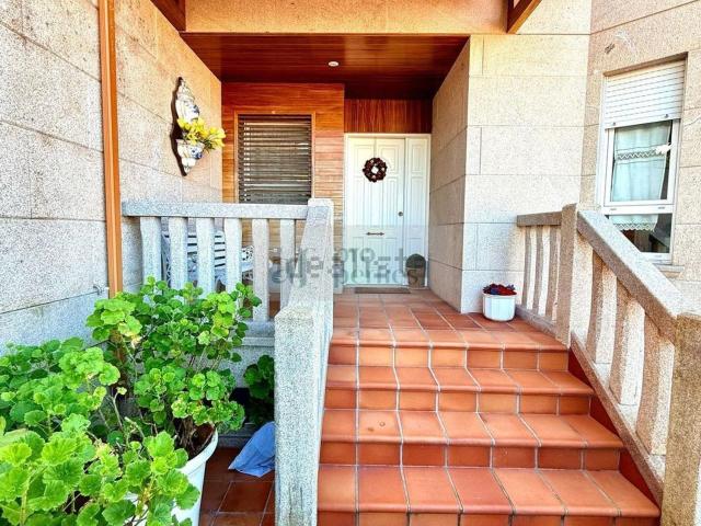 Chalet, Oia, Vigo