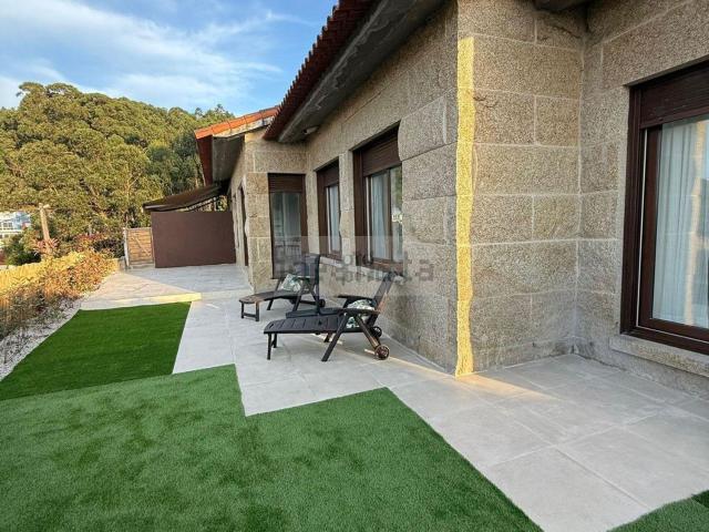 Chalet, Oia, Vigo