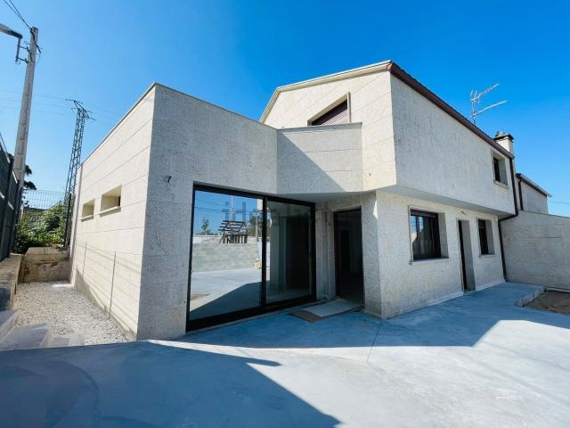 Chalet, Oia, Vigo