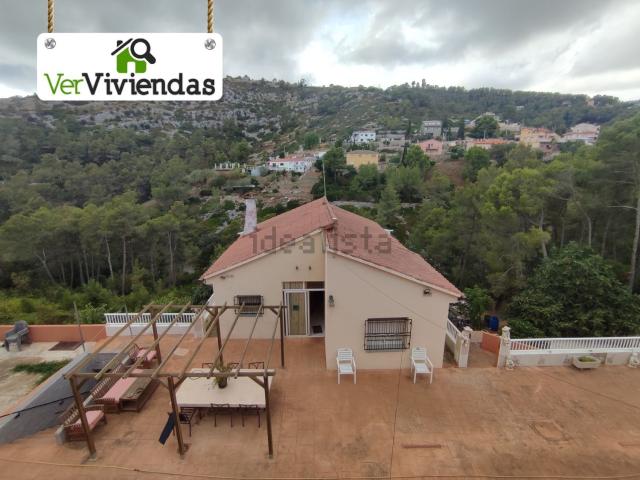 Chalet, Olesa de Bonesvalls