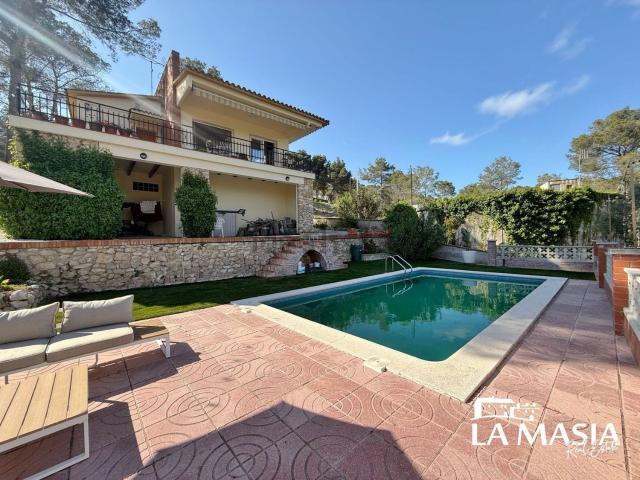 Chalet, Olivella