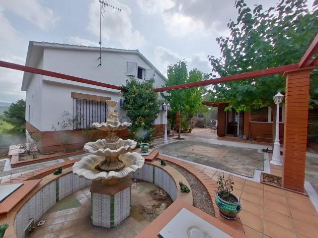 Chalet, Olivella