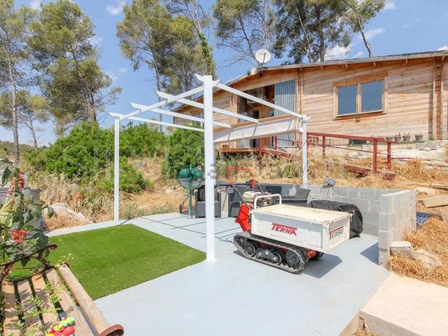 Chalet, Olivella