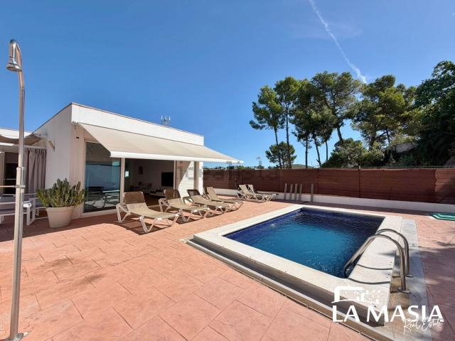 Chalet, Olivella