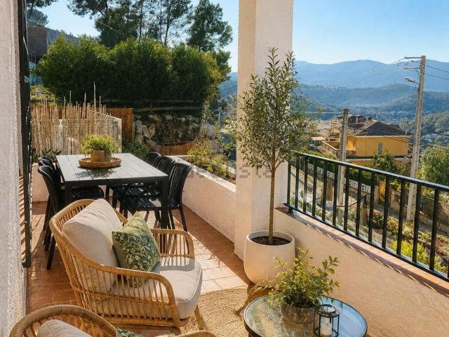 Chalet, Olivella