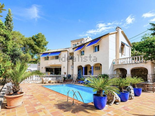 Chalet, Olivella
