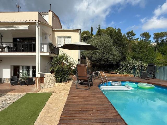 Chalet, Olivella