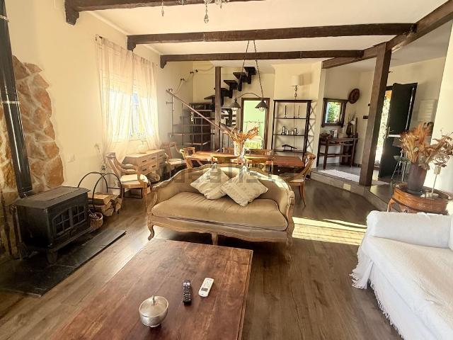 Chalet, Olivella