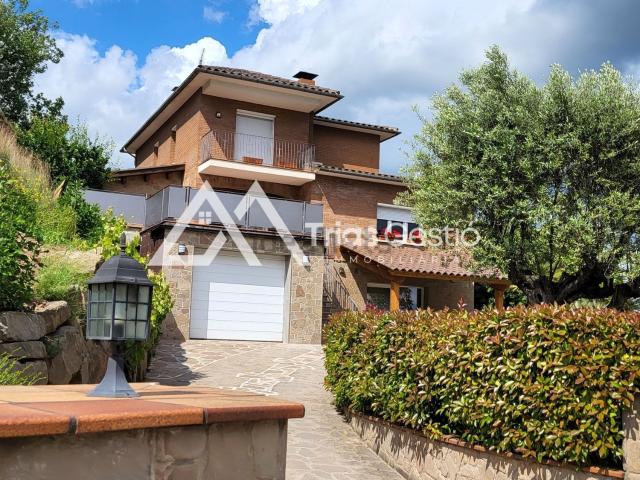 Chalet, Olost