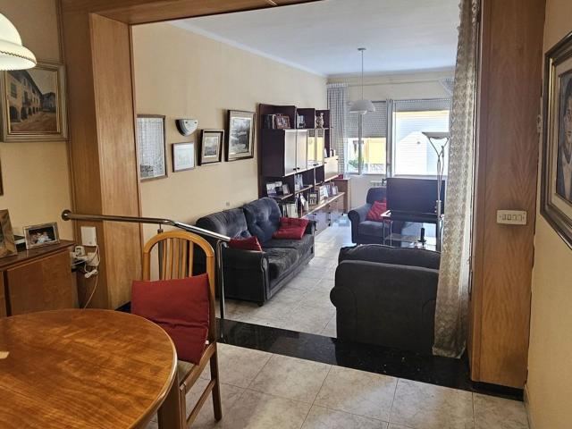 Chalet, Olot