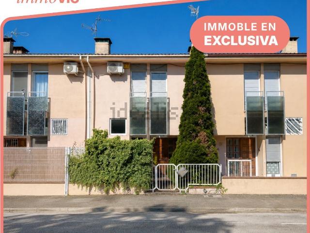 Chalet, Olot