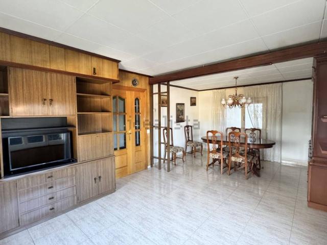 Chalet, Olot