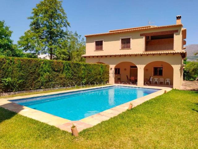 Chalet, Orba