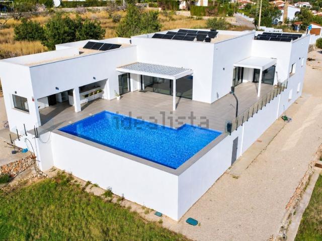 Chalet, Orba