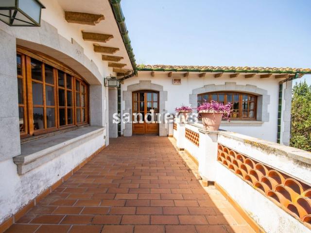 Chalet, Ordis