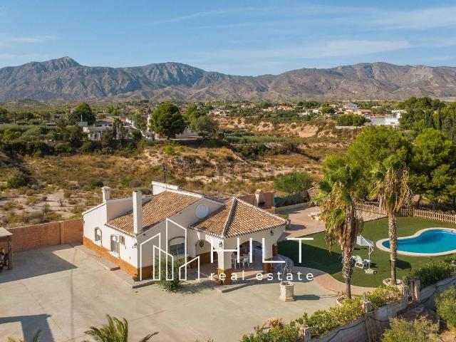 Chalet, Orihuela