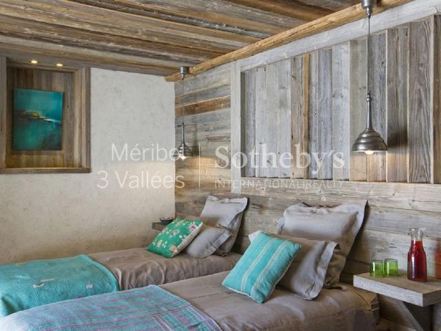 Chalet Orme Blanc Haut de gamme dans le hameau du Raffort