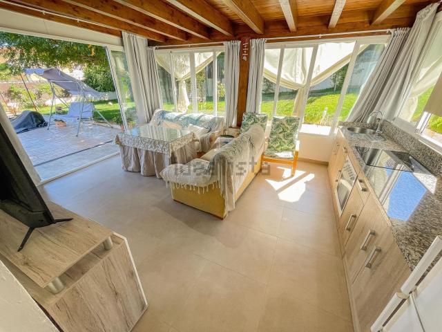 Chalet, Otura