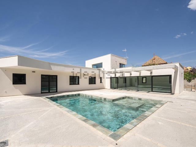 Chalet, Otura