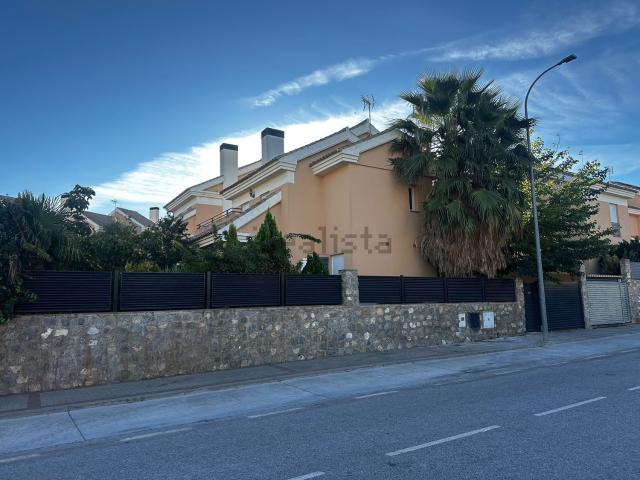 Chalet, Otura