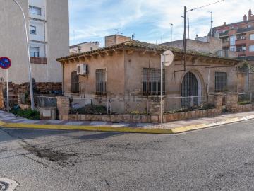 Chalet, L&apos Aldea