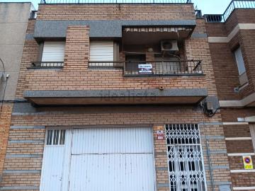 Chalet, L&apos Aldea