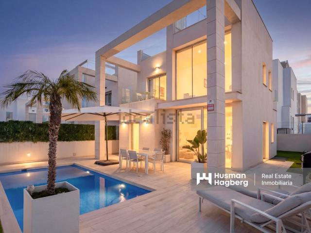 Chalet, Lomas de Cabo Roig, Orihuela