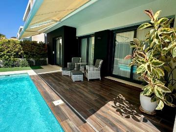 Chalet, Lomas de Cabo Roig, Orihuela