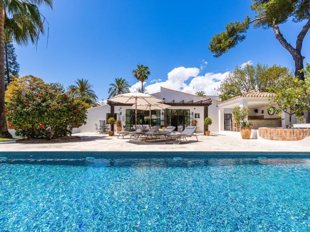 Chalet, Los Monteros, Marbella
