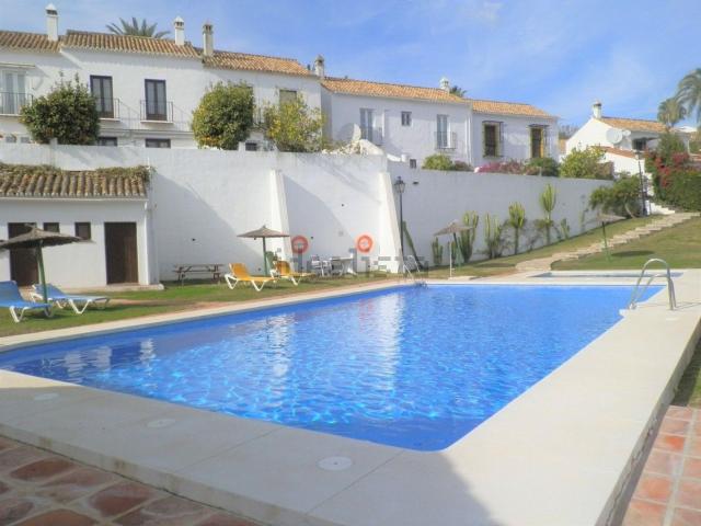 Chalet, Los Naranjos, Marbella