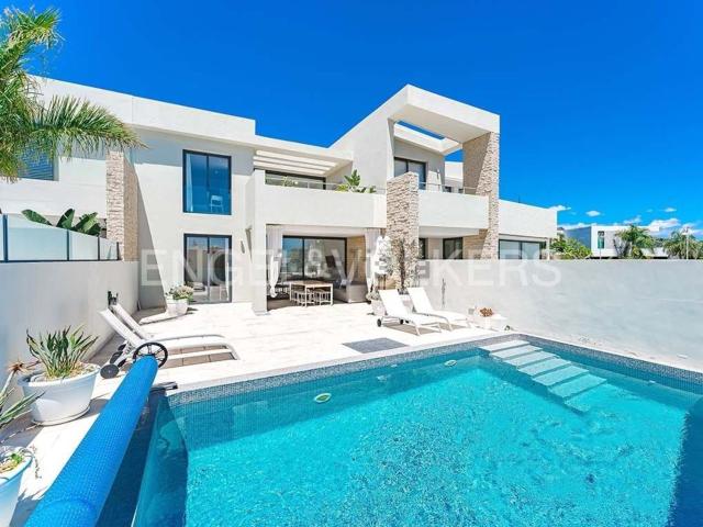 Chalet, La Caleta, Adeje