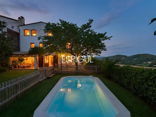 Chalet, La Bisbal d&apos Empordà