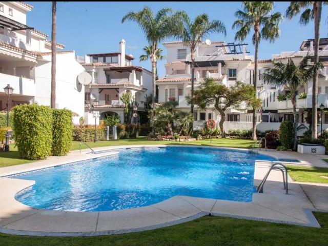 Chalet, La Dama de Noche La Alzambra, Marbella