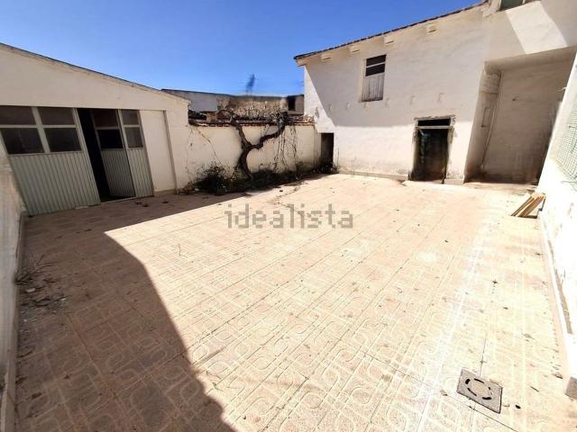 Chalet, La Roda