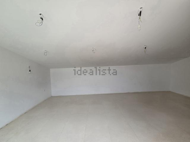 Chalet, La Roda