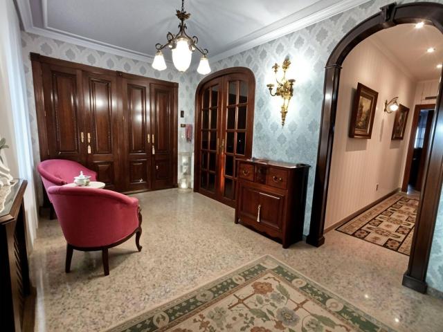 Chalet, La Roda