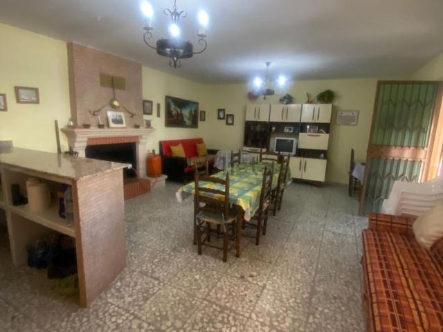 Chalet, La Roda