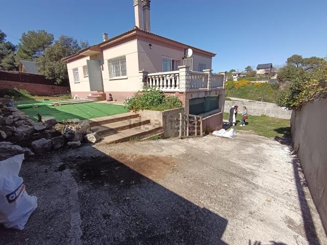 Chalet, La Torre de Claramunt